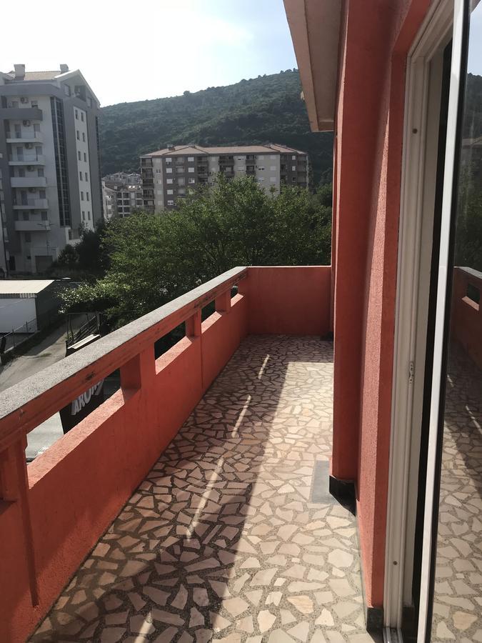 Апартаменты Holiday
