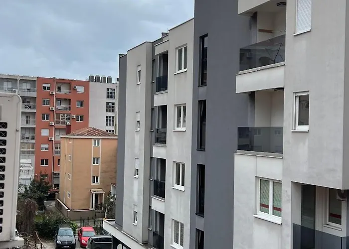 Apartments Holiday