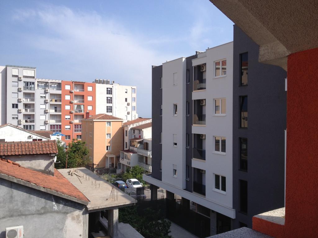 Apartments Holiday Budva