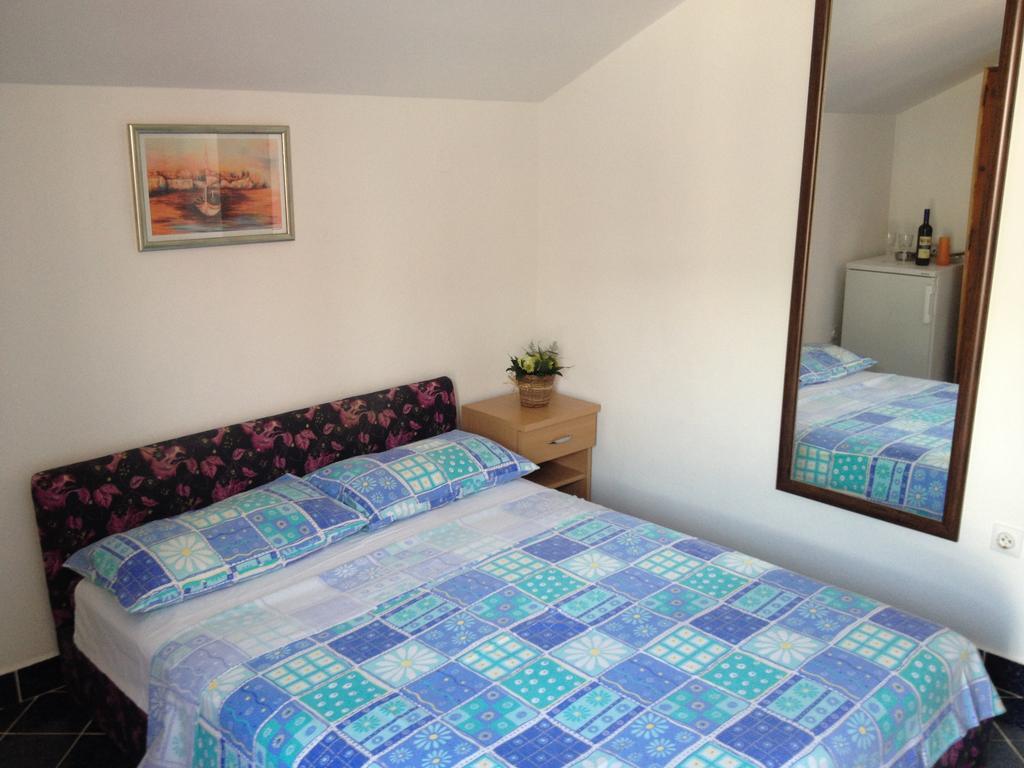 Apartments Holiday